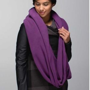 Lululemon Fleece Vinyasa Scarf
